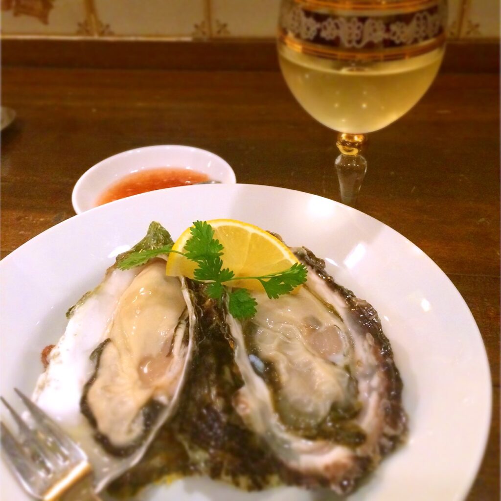 wine & oyster